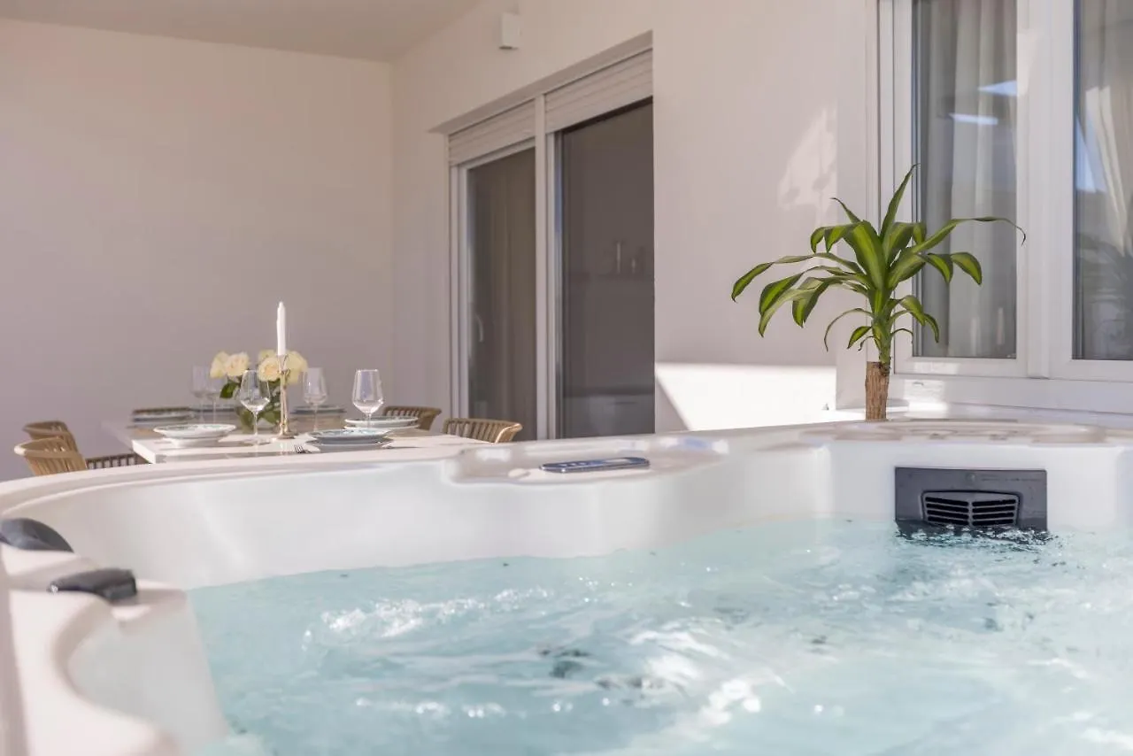 Luxury Rooftop Apartment Zalato Split