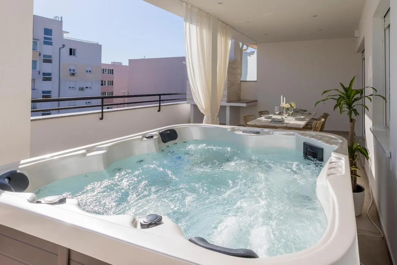 Luxury Rooftop Apartment Zalato Split