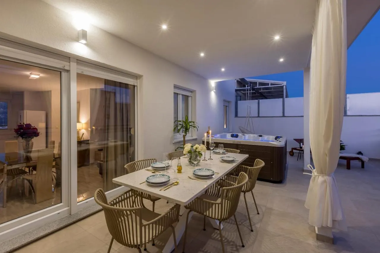 Luxury Rooftop Apartment Zalato Split 0*,  Croatia