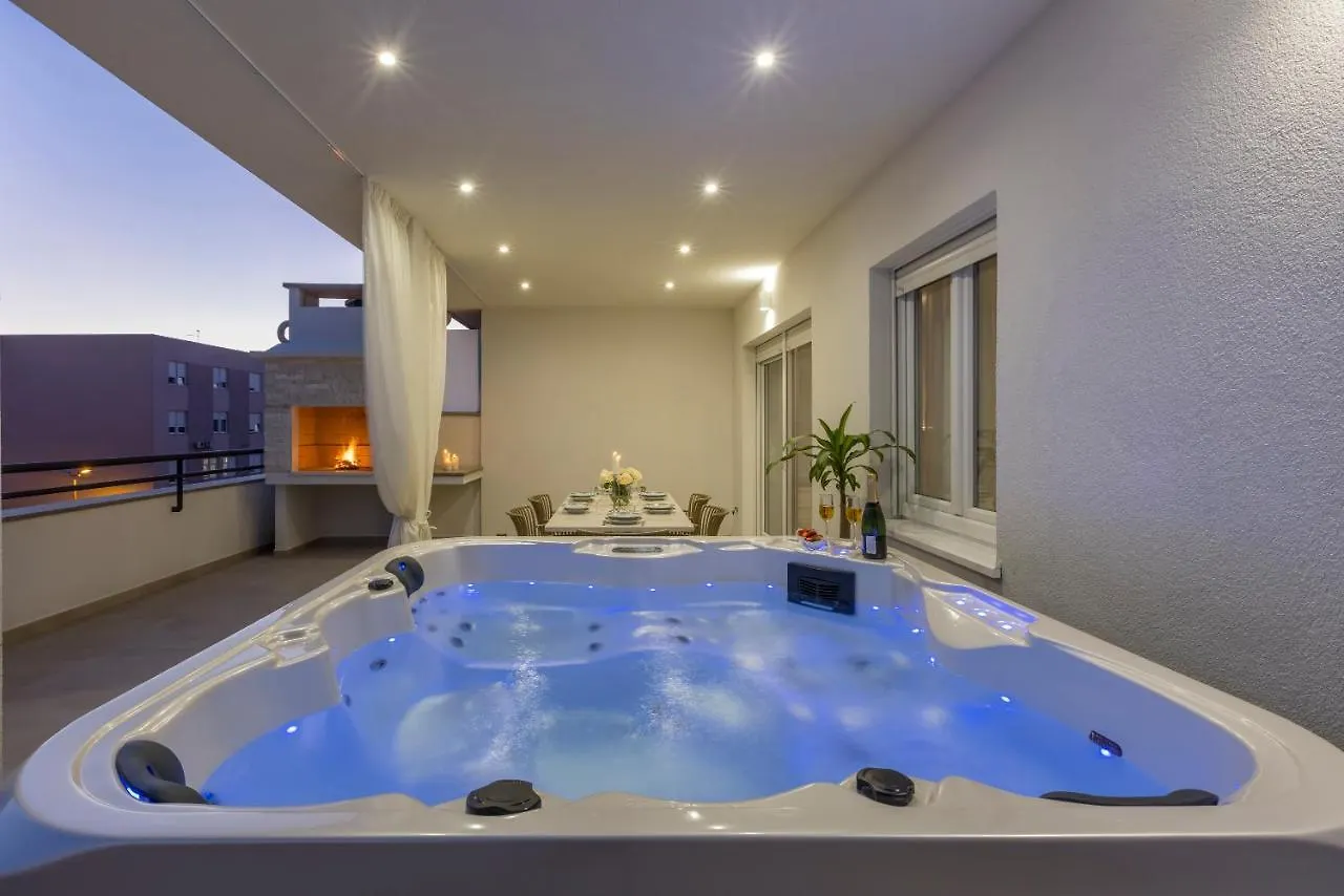 Luxury Rooftop Apartment Zalato Split